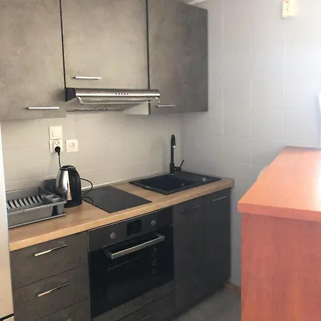 Mieszkanie Swietojanska Apartman *